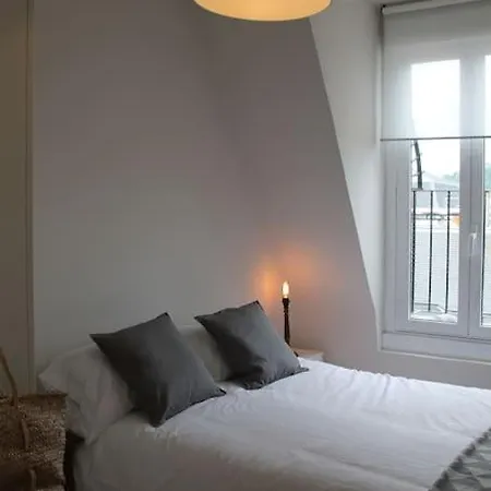 Lejlighed Luminoso Apartamento Con Terraza Y Parking Gratis. *