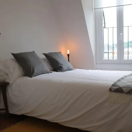 Luminoso Apartamento Con Terraza Y Parking Gratis. San Sebastian
